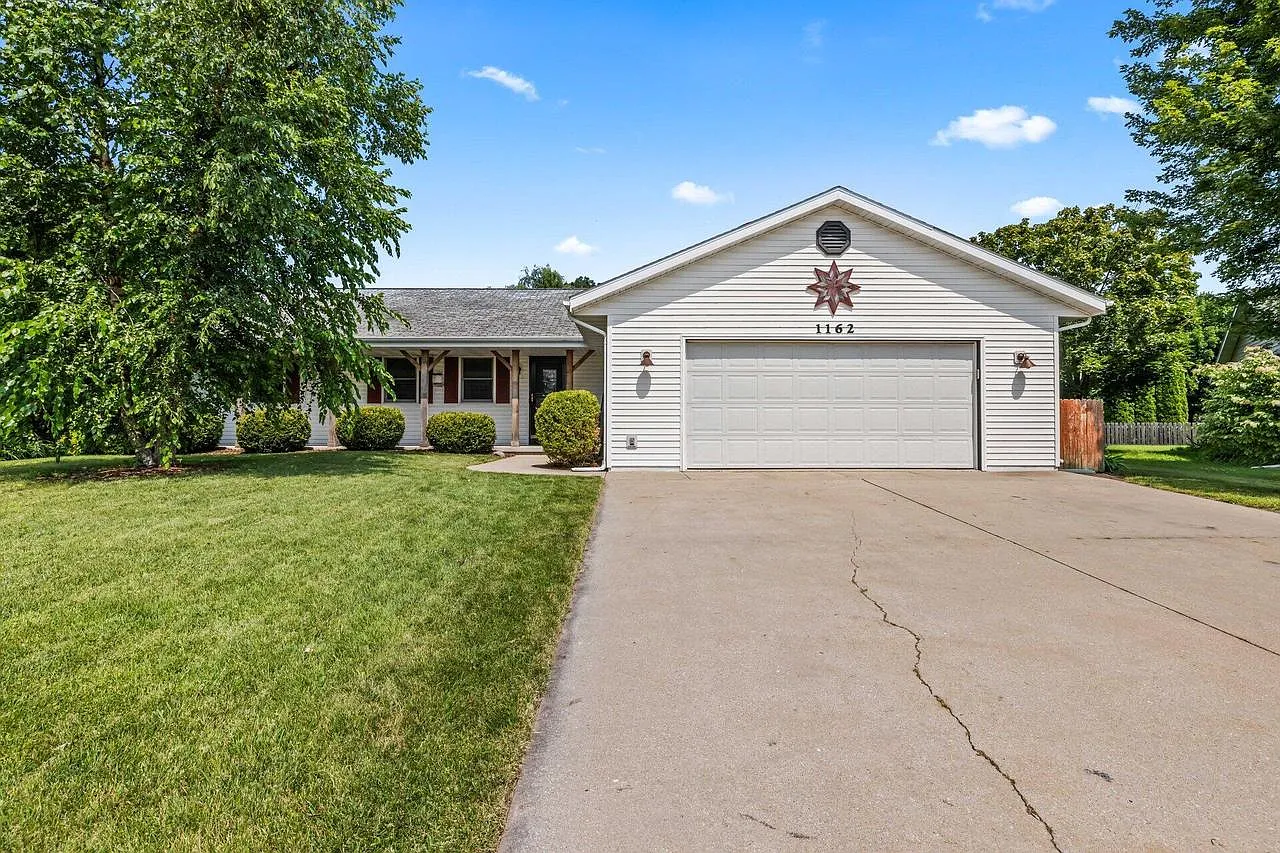 1162 West Bluestem COURT photo 1