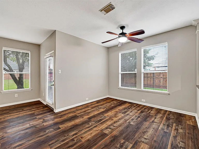 5403 Canyon Hollow Dr — Photo 15