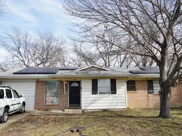 1720 Meadows Dr, Plano, TX 75074