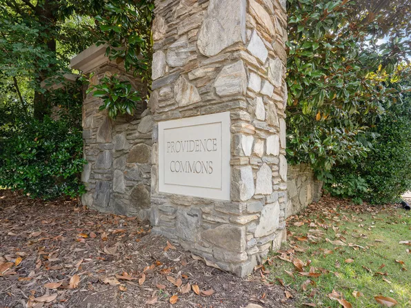 103 Equestrian Ct, Cary, NC 27513