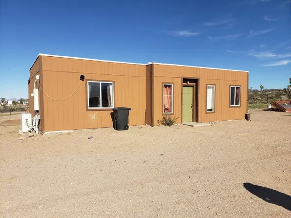 21141 W Calexico Dr, White Hills, AZ 86445