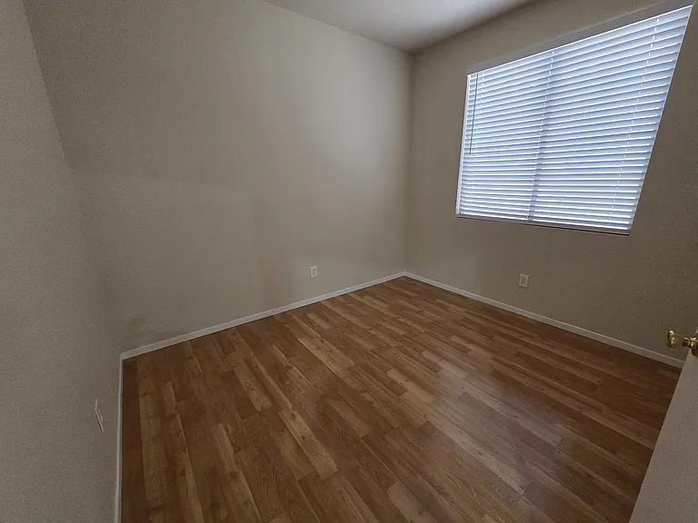 1904 Betsy Ross Dr — Photo 31