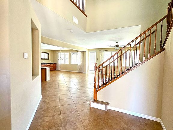 2nd image of 1004 Olivia Pkwy