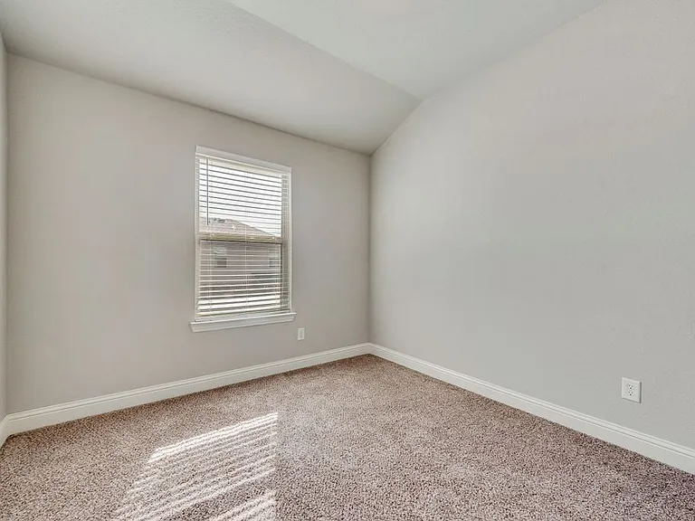4929 Sanger Circle Dr #4929 — Photo 17