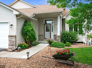 813 Kayla Ln, Buffalo, MN 55313