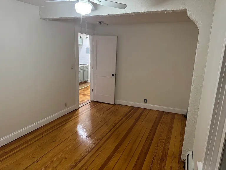 160 Washington St #2 — Photo 7