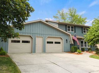 6320 Londonderry Ln, Fort Wayne, IN 46835