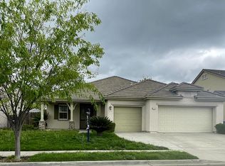 1029 Calvinson Pkwy, Patterson, CA 95363