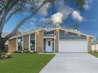 7206 La Granada Dr, Houston, TX 77083