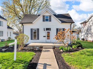 143 W Washington St, Mooresville, IN
