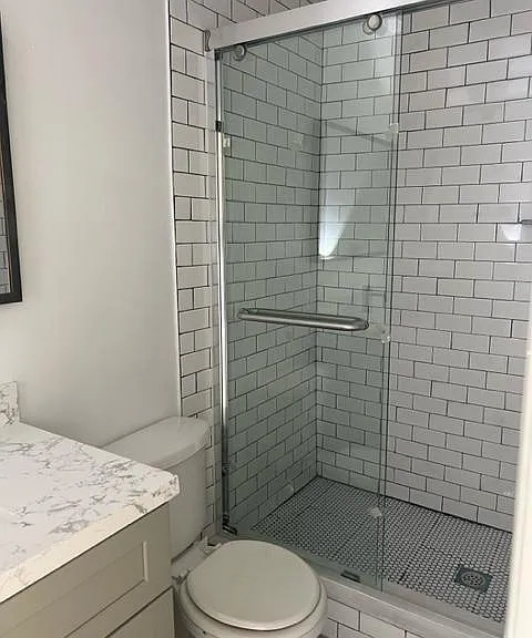 1821 Vine St #9 — Photo 5