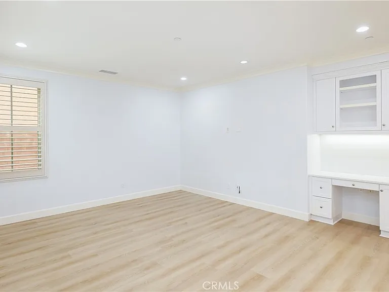 29 Oakfield — Photo 13