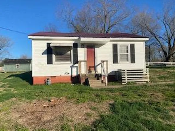 126 SW Jackie Swoape St, Doyle, TN 38559