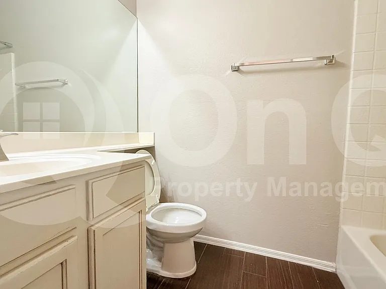 1633 E Lakeside Dr #80 — Photo 16