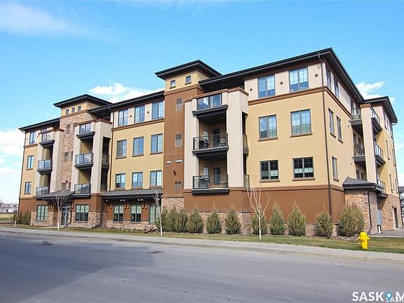 3rd image of 3702 Haughton Road E #204