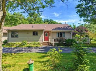 5048 Akron Cleveland Rd, Peninsula, OH 44264