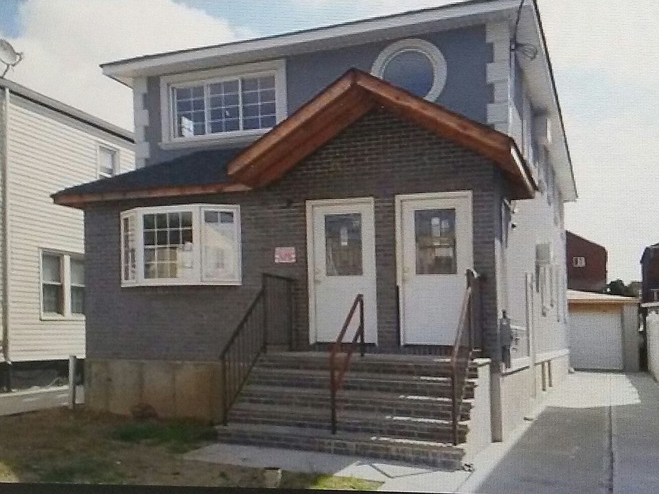 1st image of 145 Ave 176 St