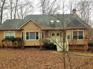 109 Ridge Rd, Berkeley Lake, GA 30096