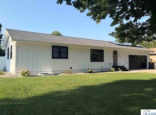 212 Maple St, Cleveland, MN 56017