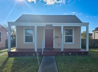 5309 Avenue O, Galveston, TX 77551