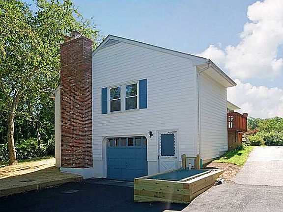 4th image of 14 Port Ave