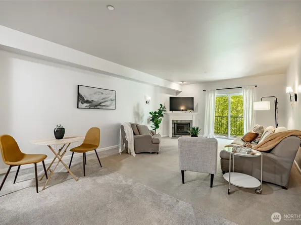 15000 Juanita Drive NE #307, Kenmore, WA 98028