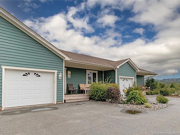 4th image of 63 Merritt Hill Rd