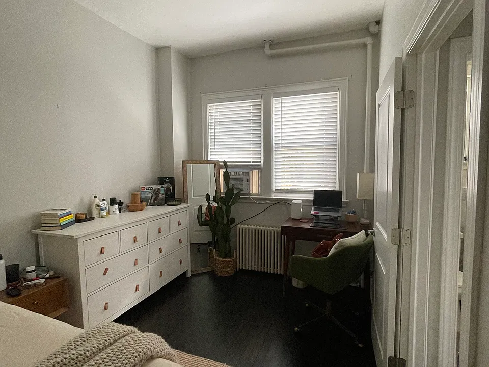 529 Park Ave #1