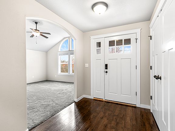 3rd image of 3288 Grant Rd