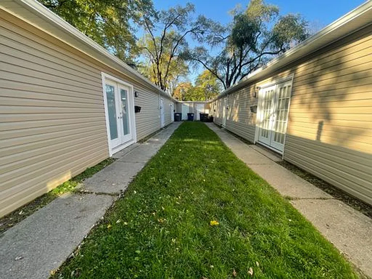 Garden Ridge Apartments — Photo 1