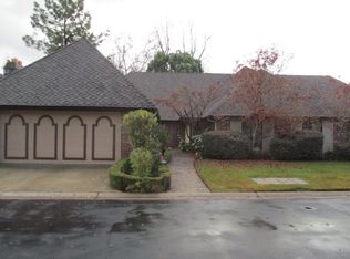 2887 W Silverhill Ln, Fresno, CA 93711