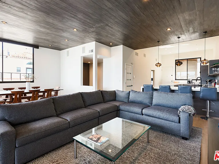 6209 Pacific Ave #201 — Photo 22