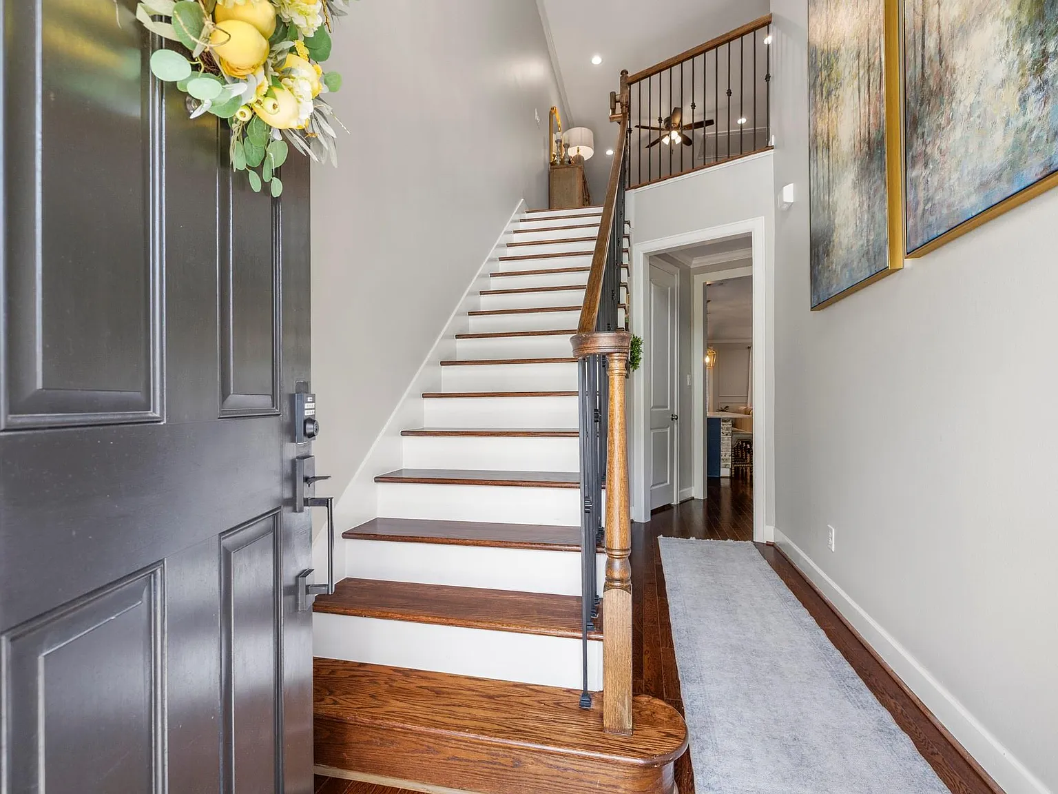 4 bed, 3.5 bath, 2368 sqft, $3,500 — Photo 4