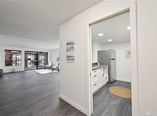 9710 Greenwood Ave N APT 103, Seattle, WA 98103