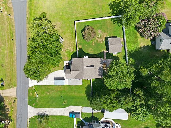 4th image of 1732 Quail Grove St