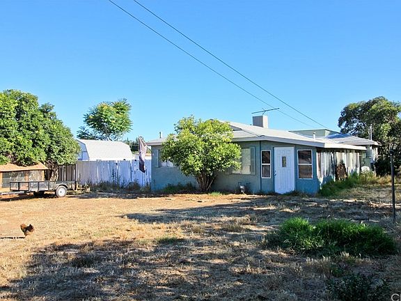 3rd image of 650 W Avenue L