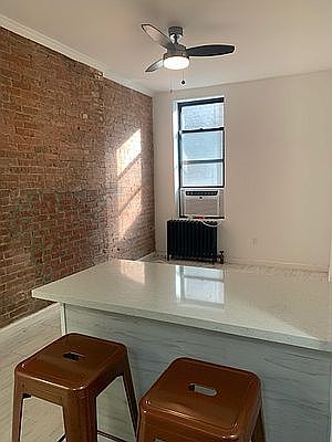 2nd image of 654 9th Ave #3B