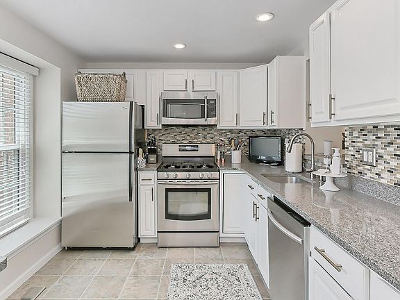 5th image of 14442 Manassas Gap Ct