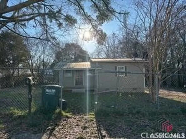 43 Ash Street, Commerce, GA 30529