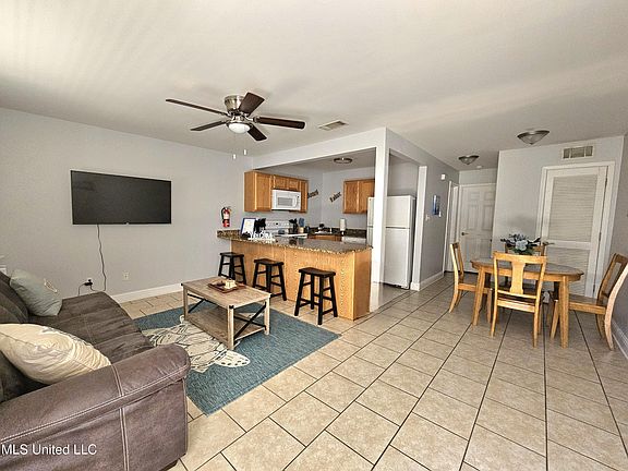 2nd image of 1664 Beach Blvd #163