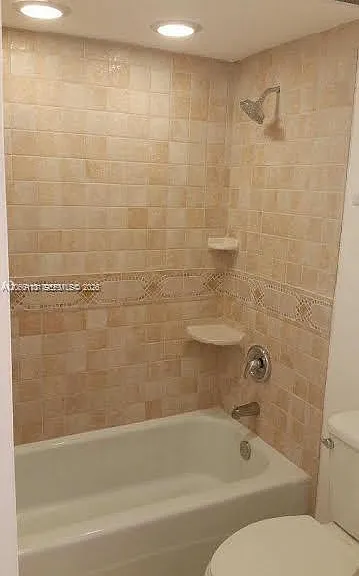 3670 Inverrary Dr #1U — Photo 12
