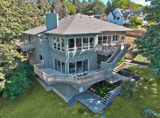 14223 SW Pohl Rd, Vashon, WA 98070