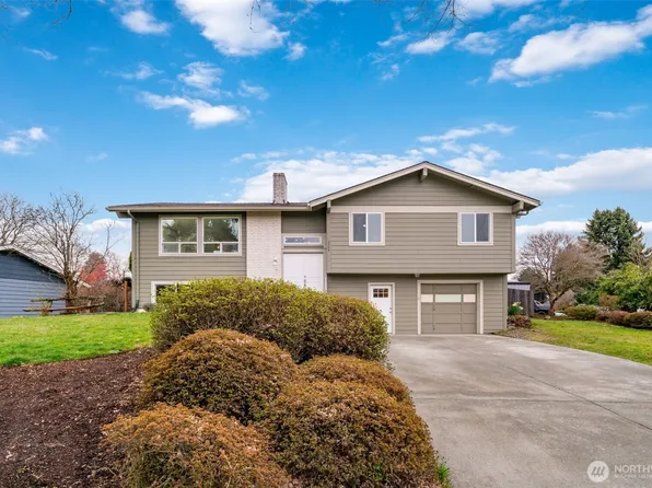 3306 NW 120th St, Vancouver, WA 98685