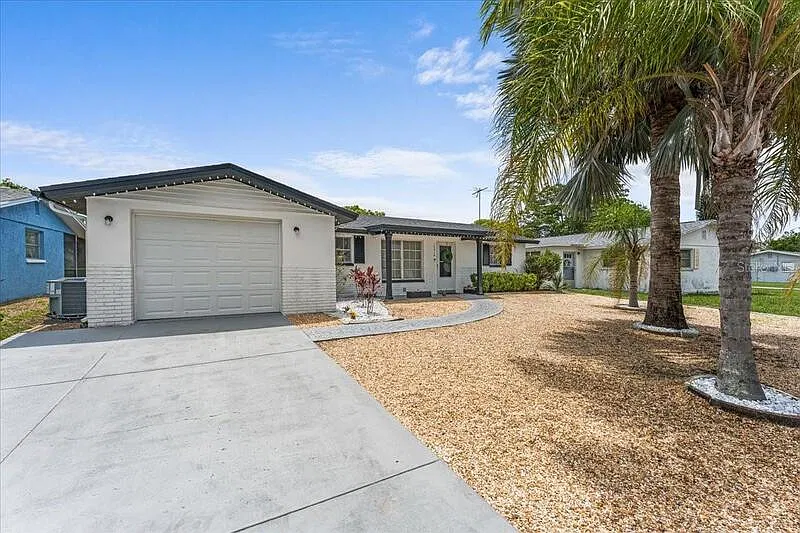 2 bed, 2.0 bath, 1121 sqft, $1,695 — Photo 4