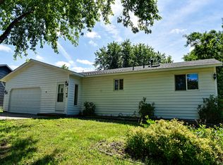 8325 Jasmine Ave S, Cottage Grove, MN 55016