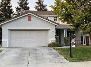 1239 Kestrel Dr, Patterson, CA 95363