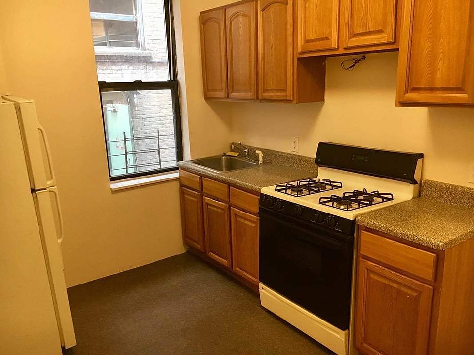 1st image of 3814 Astoria Blvd APT 8