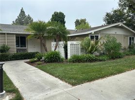 370 Avenida Castilla, Laguna Woods, CA