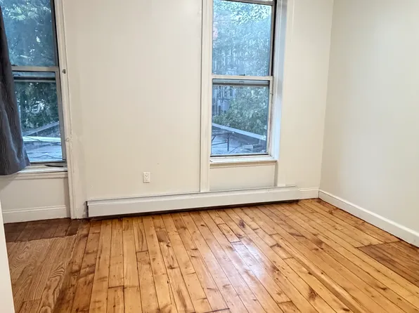 1132 Herkimer Street image 4 of 5