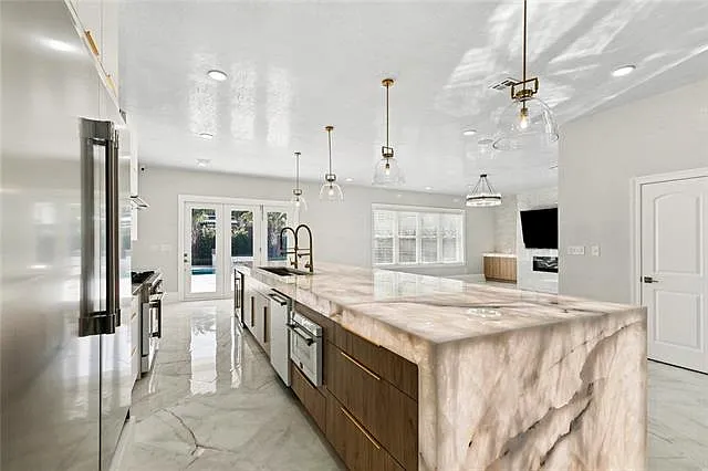 4416 Rue Place Pontchartrain — Photo 11